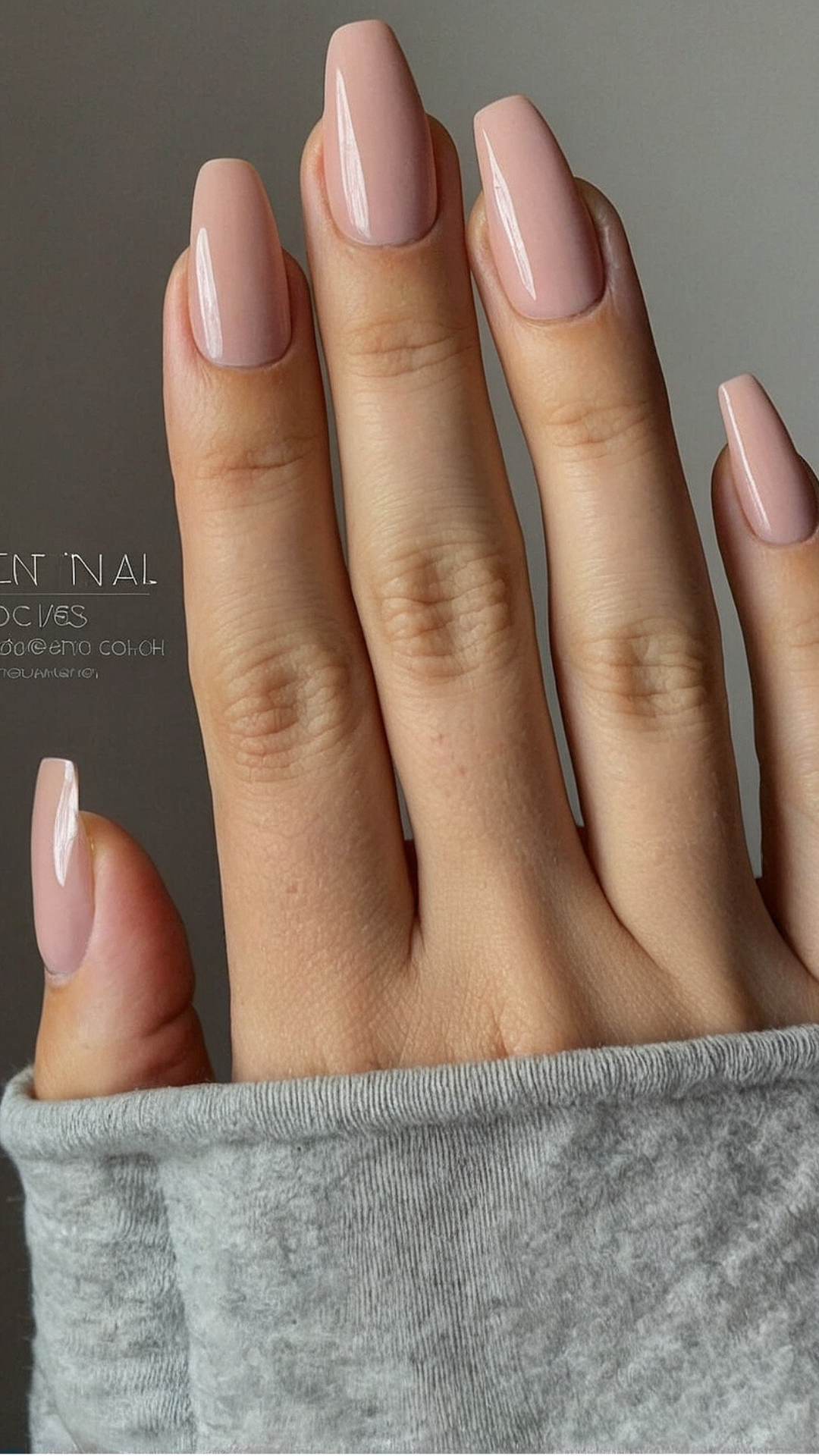 Elegant Bob Cut: Timeless Style for Moms