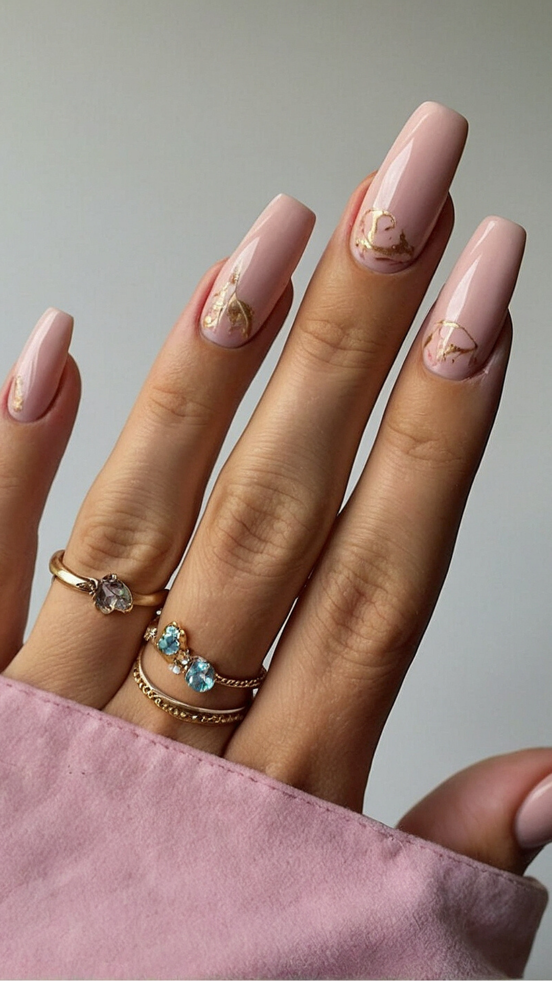 Classic Straight Locks: Traditional Mom Hair Cut