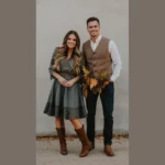 Fall Fashion For Family Photos: Top 15 Outfit Ideas for 2024
