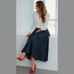 Celebrate in Style: 17 Must-Have Holiday Party Outfits for 2024